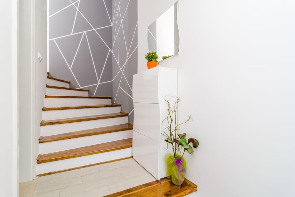 Sea View Apartment 10 Minutes Walk From Old City دوبروفينك المظهر الخارجي الصورة