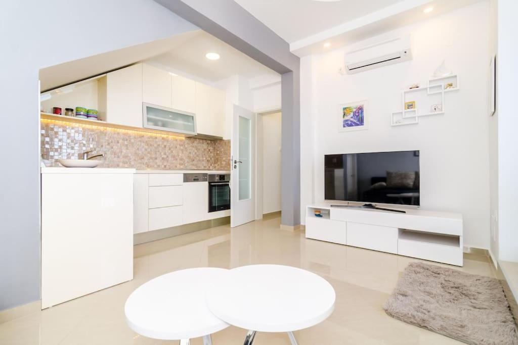 Sea View Apartment 10 Minutes Walk From Old City دوبروفينك المظهر الخارجي الصورة